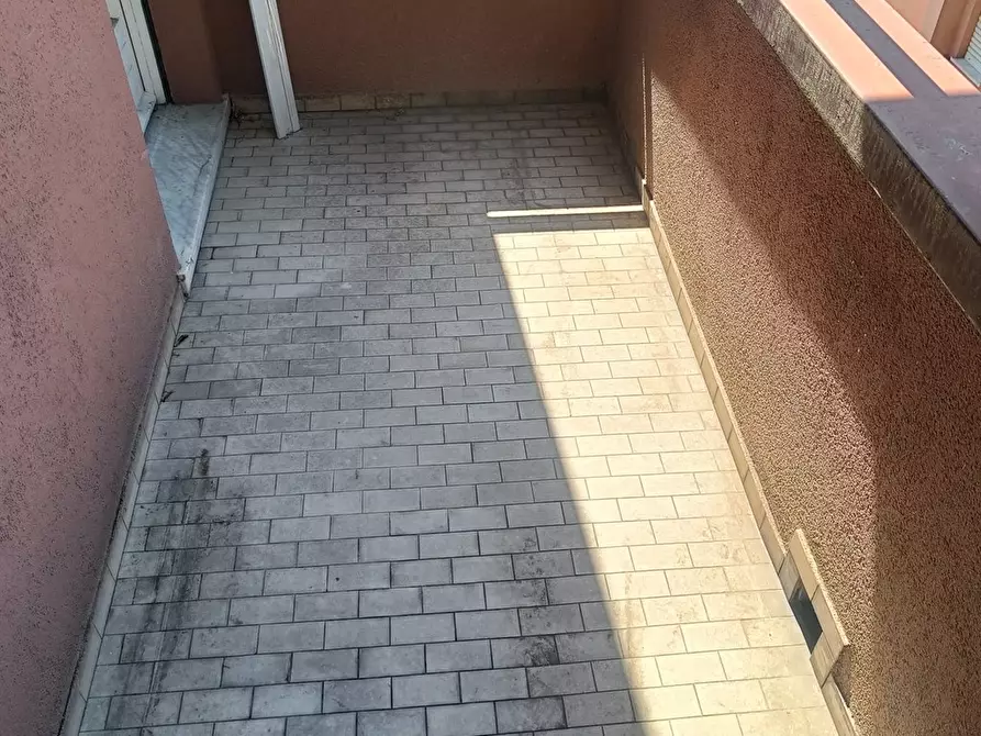 Immagine 9 di Appartamento in affitto  a Como