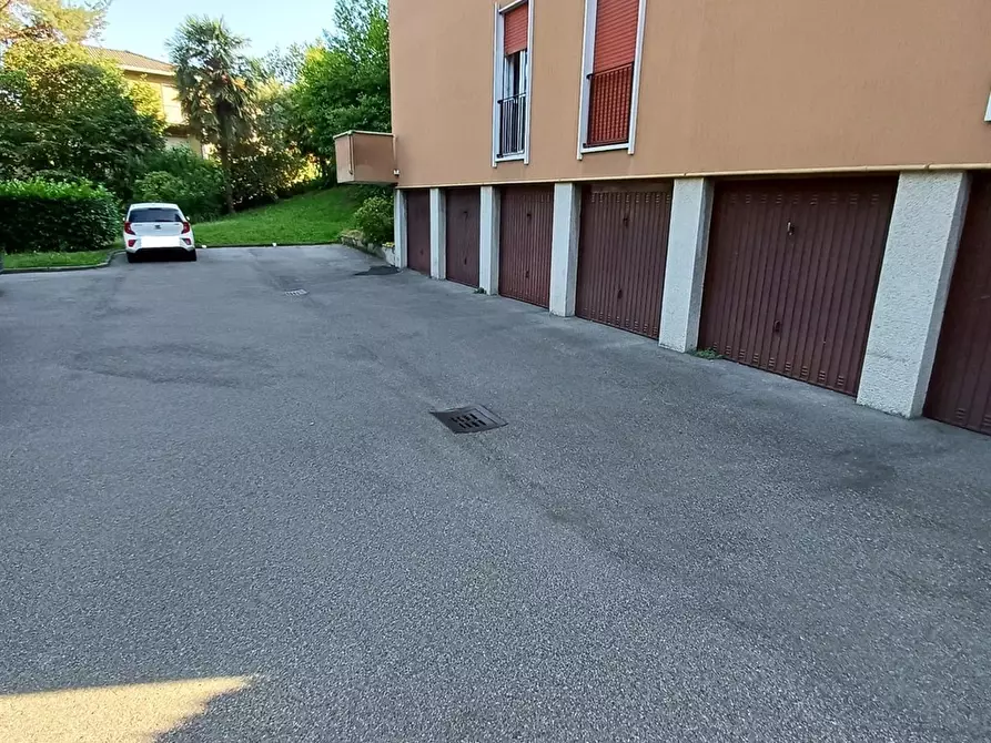 Immagine 5 di Appartamento in vendita  a Como