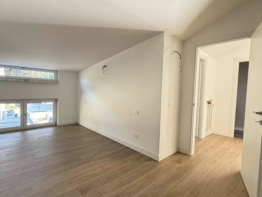 Immagine 1 di Attico in vendita  in Via Leone Cattani 34 a Ariccia