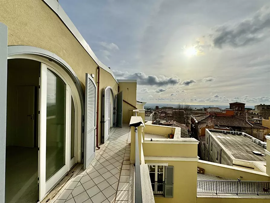 Immagine 4 di Attico in vendita  in Via Aurelio Saffi 71 a Albano Laziale