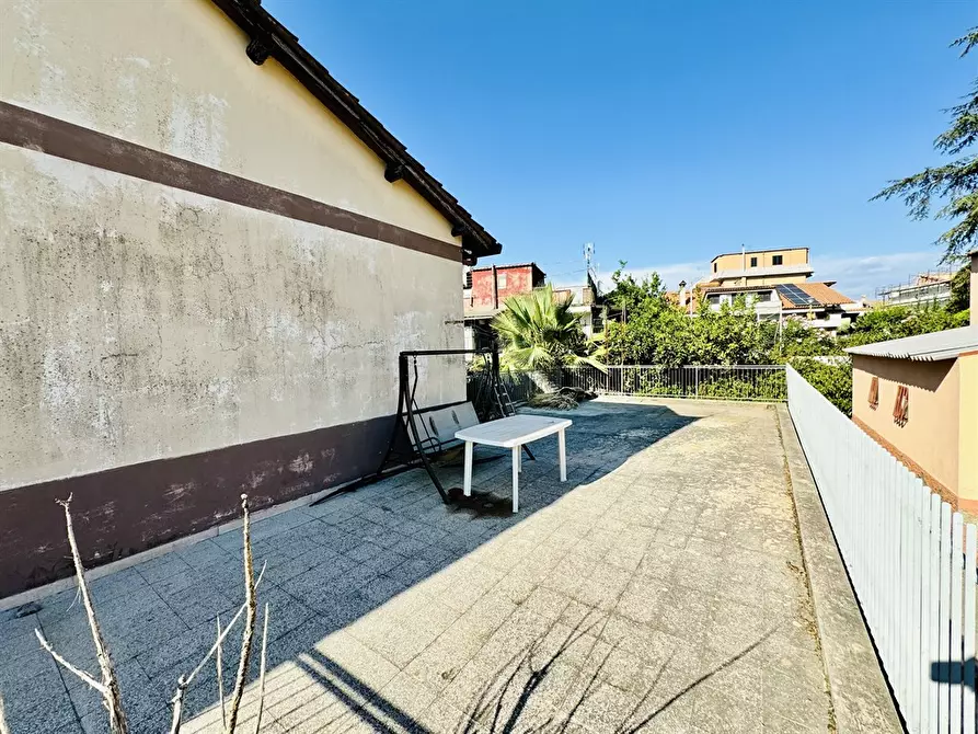 Immagine 1 di Appartamento in vendita  in Via Viterbo 9 a Albano Laziale