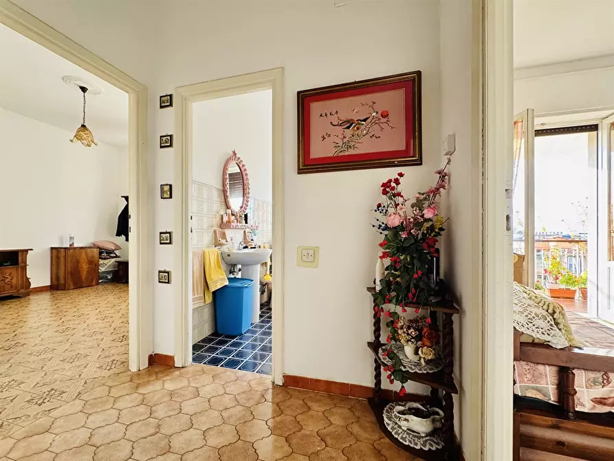 Immagine 5 di Appartamento in vendita  in Via Palaverta 27 a Marino