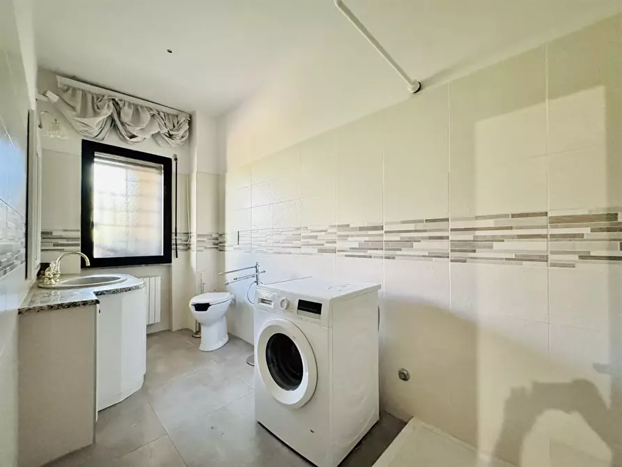 Immagine 5 di Appartamento in vendita  in Via Gaetano Donizetti 52 a Albano Laziale