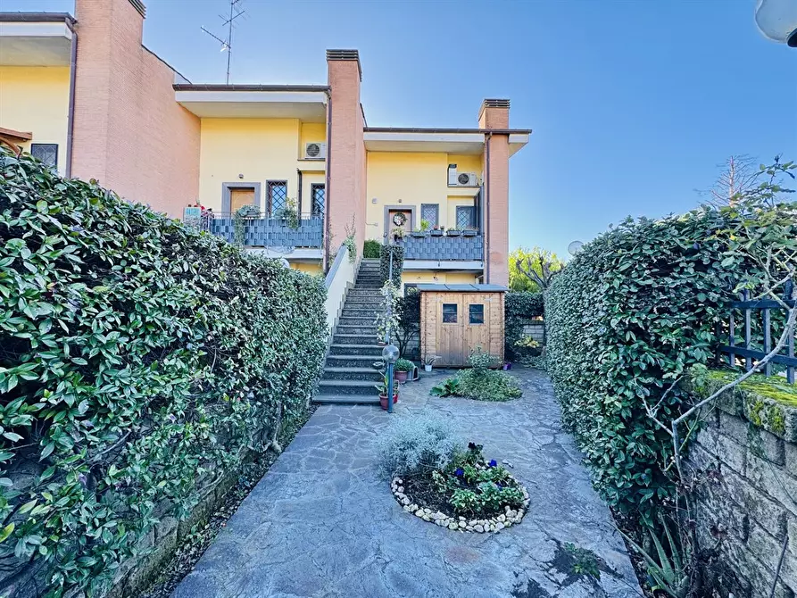 Immagine 5 di Appartamento in vendita  in via del cancello 8 a Albano Laziale