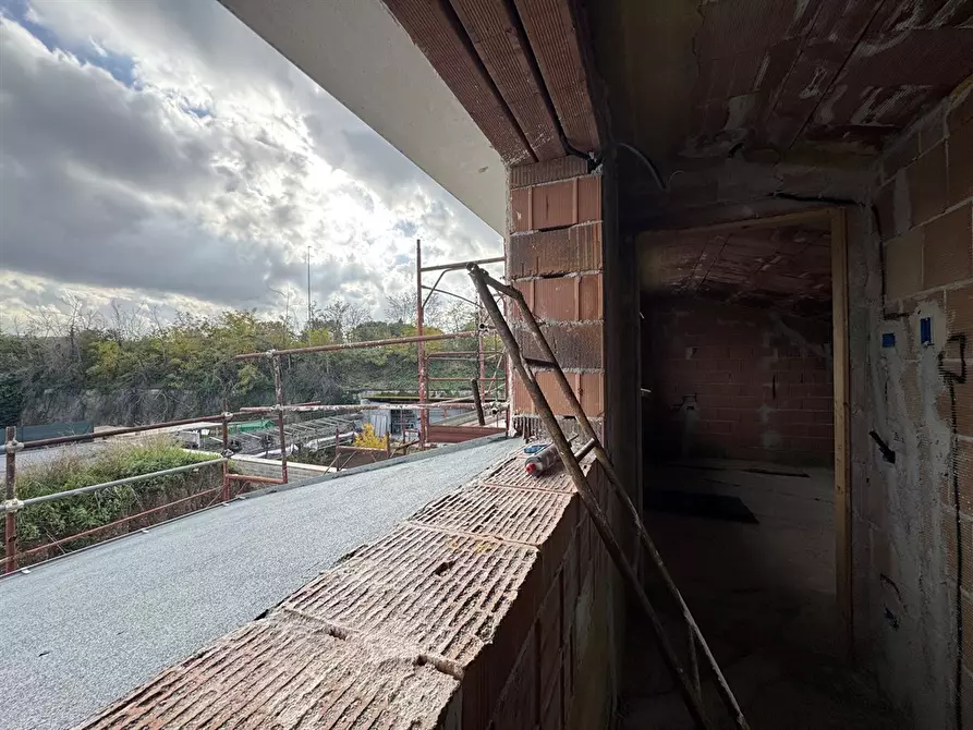 Immagine 1 di Villetta a schiera in vendita  in via casale paoloni 27 a Roma