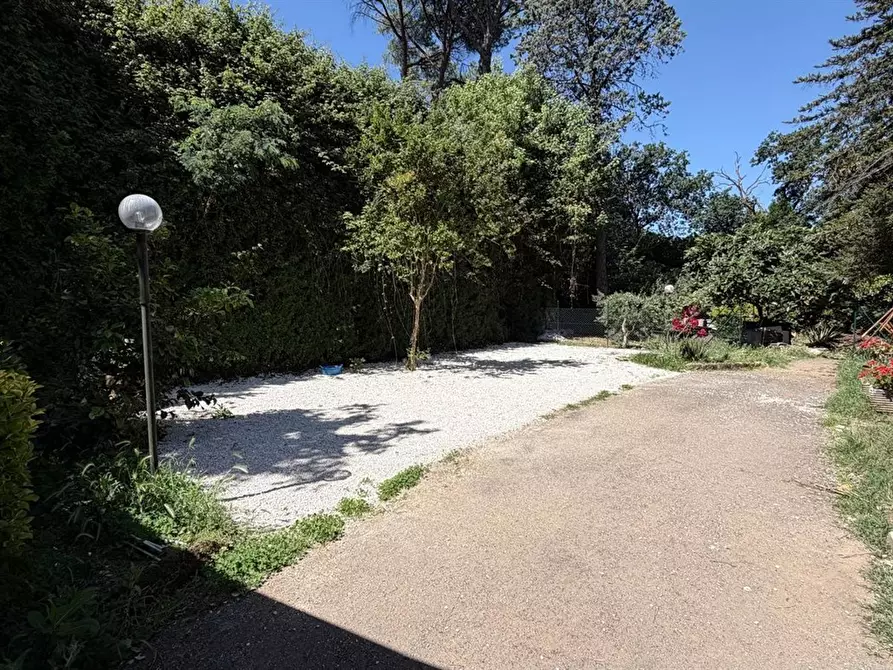 Immagine 5 di Appartamento in vendita  in Via Monte di Casa 65 a Roma