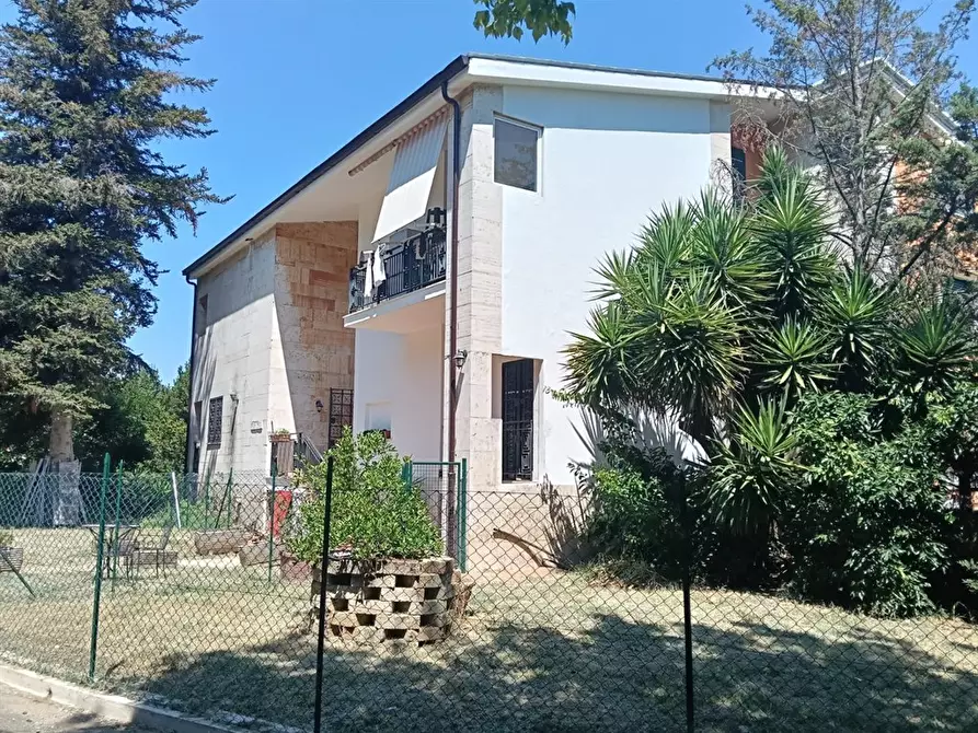 Immagine 2 di Appartamento in vendita  in Via Monte di Casa 65 a Roma
