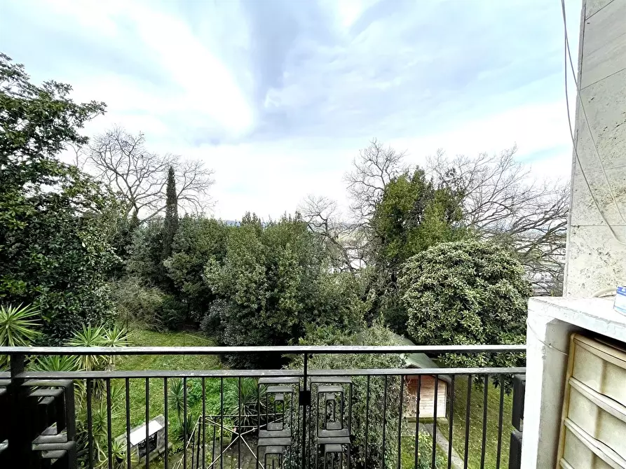 Immagine 8 di Appartamento in vendita  in Via Monte di Casa 63 a Roma