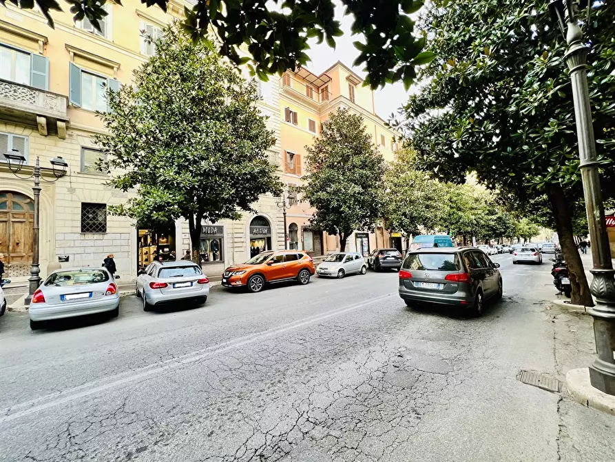 Immagine 7 di Appartamento in vendita  in Corso Giacomo Matteotti 69 a Albano Laziale