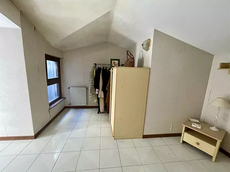 Immagine 3 di Appartamento in vendita  in Via Trilussa 119 a Albano Laziale