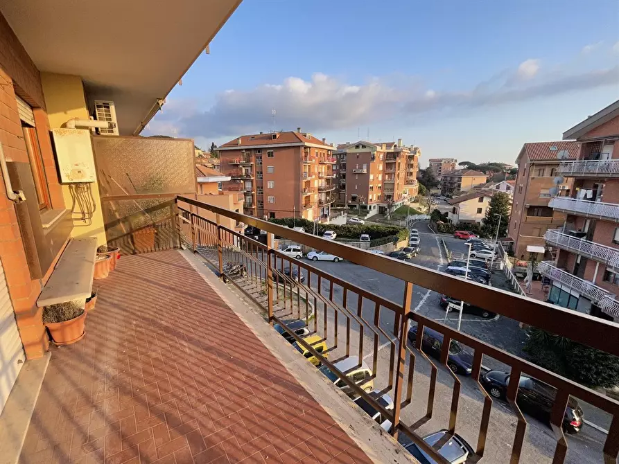 Immagine 6 di Appartamento in vendita  in via vivaldi 2 a Albano Laziale