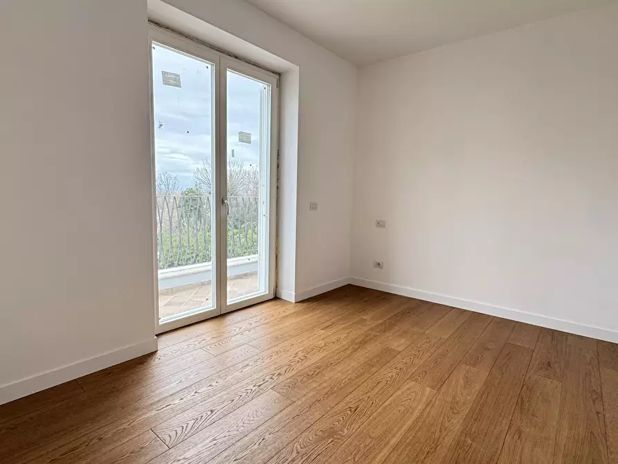 Immagine 9 di Villa in vendita  in viale dei lauri 40 a Ariccia