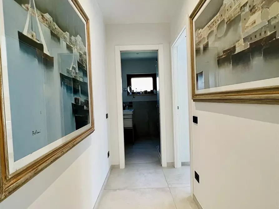 Immagine 1 di Appartamento in vendita  in via pietro sannibale 8 a Albano Laziale