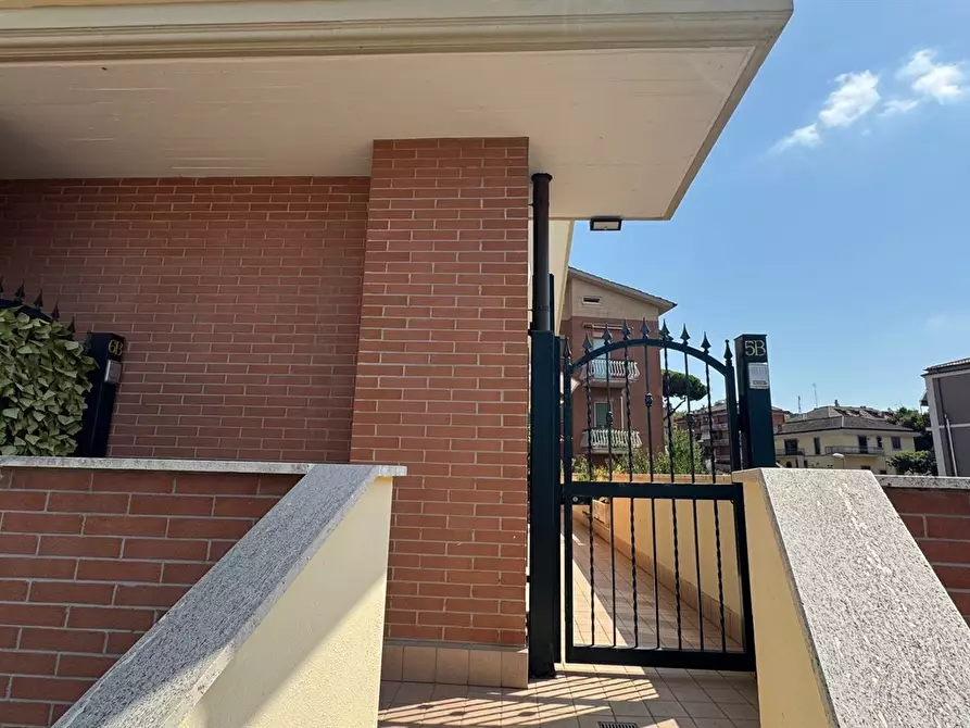 Immagine 1 di Appartamento in vendita  in via vascarelle 112 a Albano Laziale