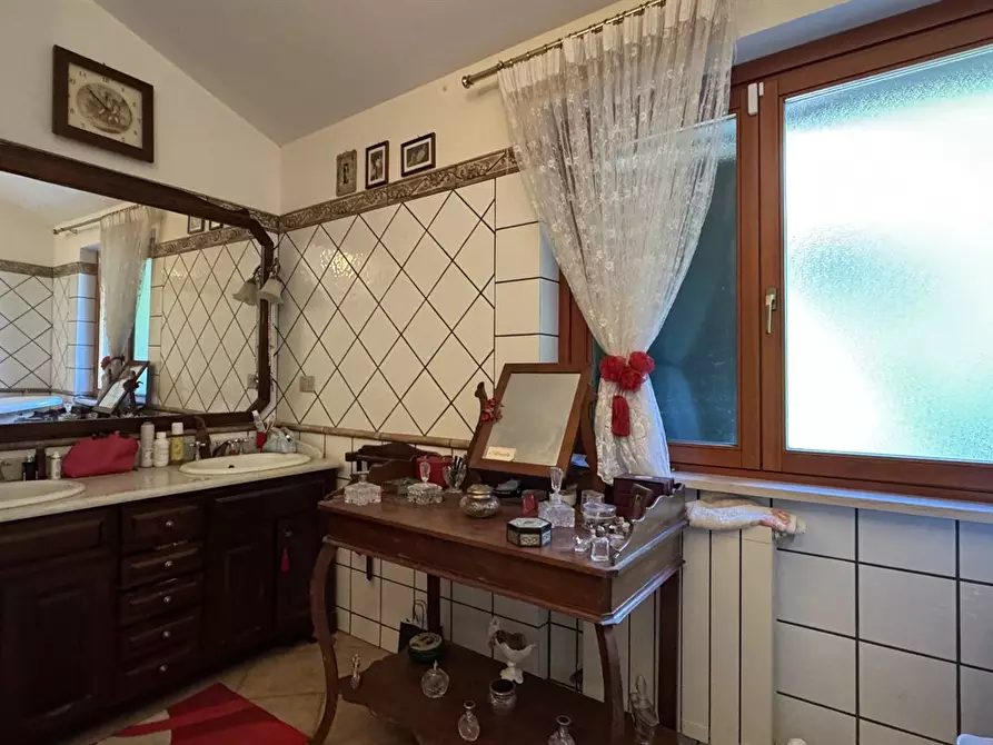 Immagine 8 di Appartamento in vendita  in Via Orazio 9 a Ariccia