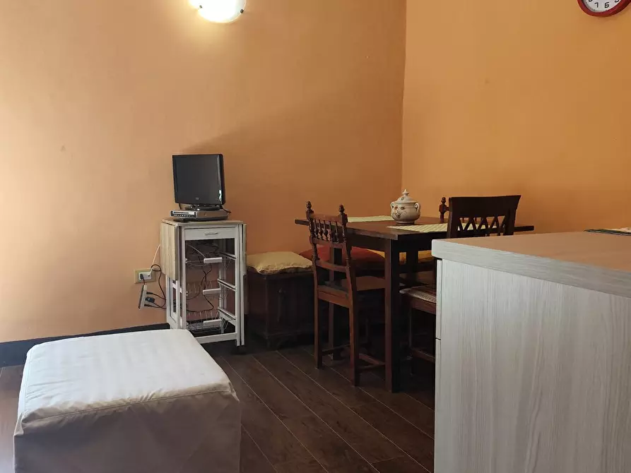 Immagine 1 di Appartamento in vendita  in via vittorio emanuele 25 a Vico Nel Lazio