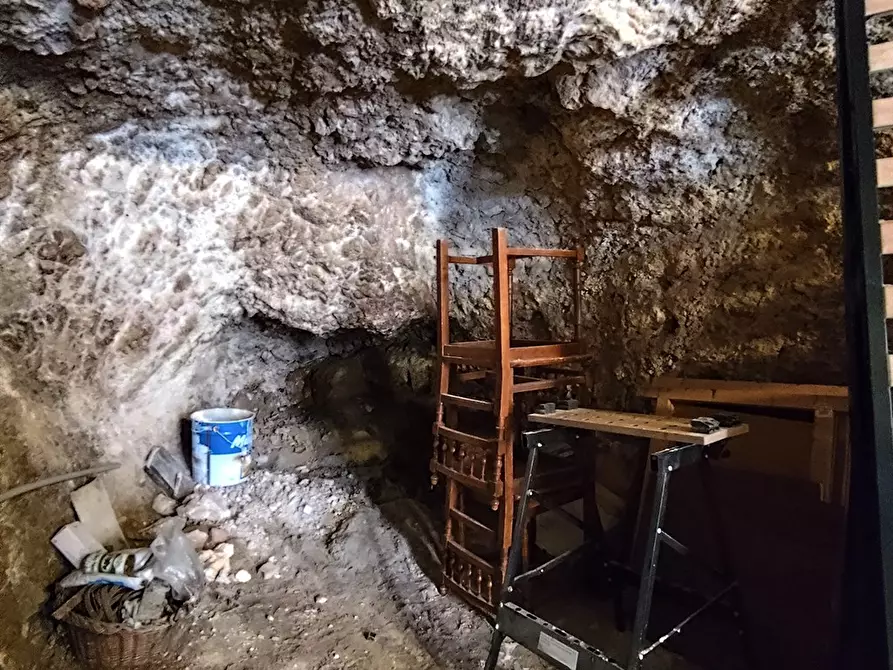 Immagine 6 di Appartamento in vendita  in via vittorio emanuele 25 a Vico Nel Lazio