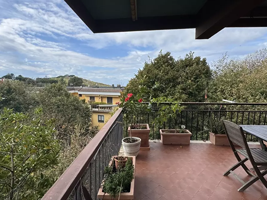 Immagine 8 di Appartamento in vendita  in VIA RAMO D'ORO 53 a Ariccia