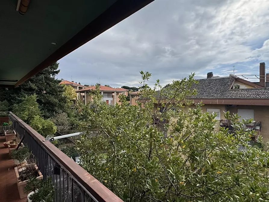 Immagine 7 di Appartamento in vendita  in VIA RAMO D'ORO 53 a Ariccia