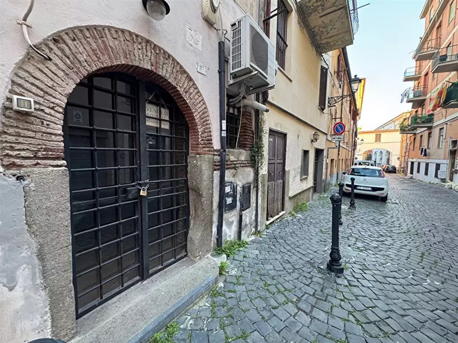 Immagine 4 di Negozio in vendita  in via san pancrazio 29 a Albano Laziale