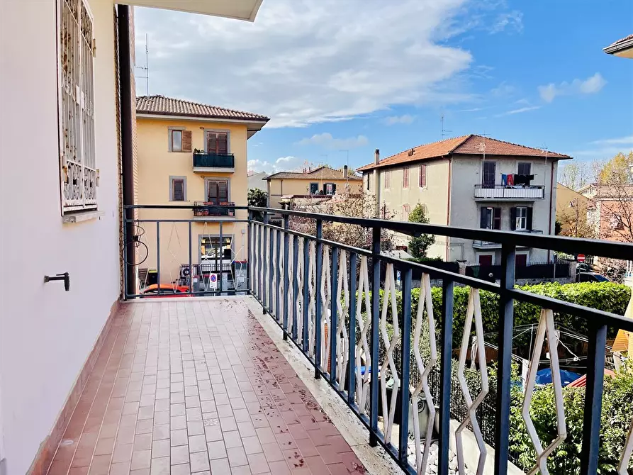 Immagine 9 di Appartamento in vendita  in via roma 27 a Grottaferrata