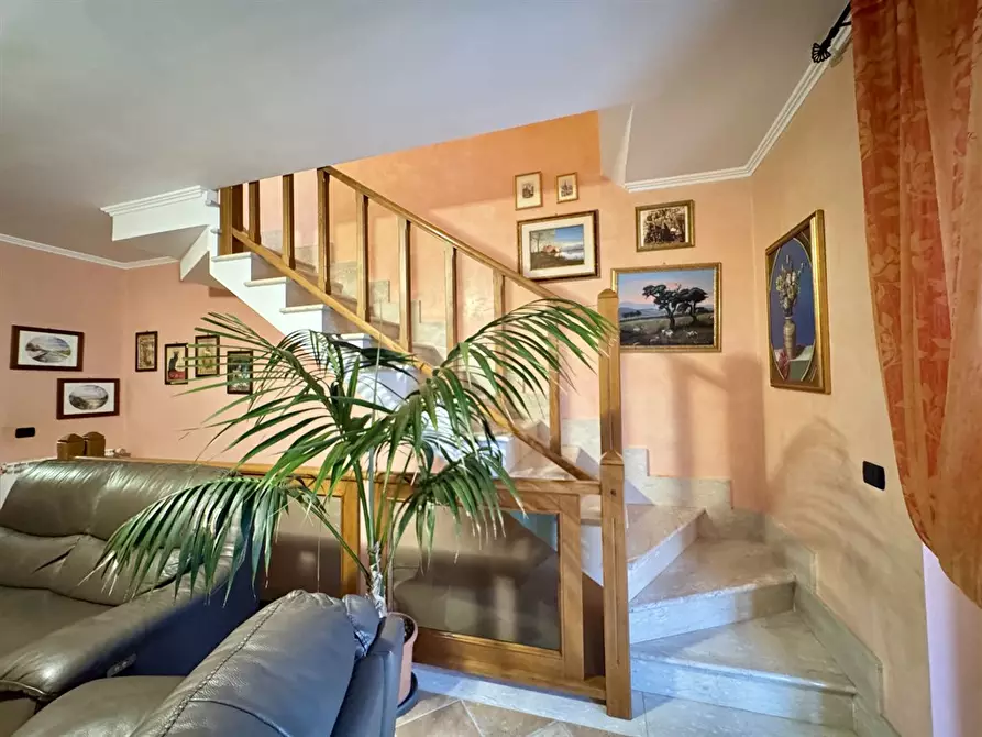 Immagine 1 di Casa trifamiliare in vendita  in via orti pompei 19 a Albano Laziale