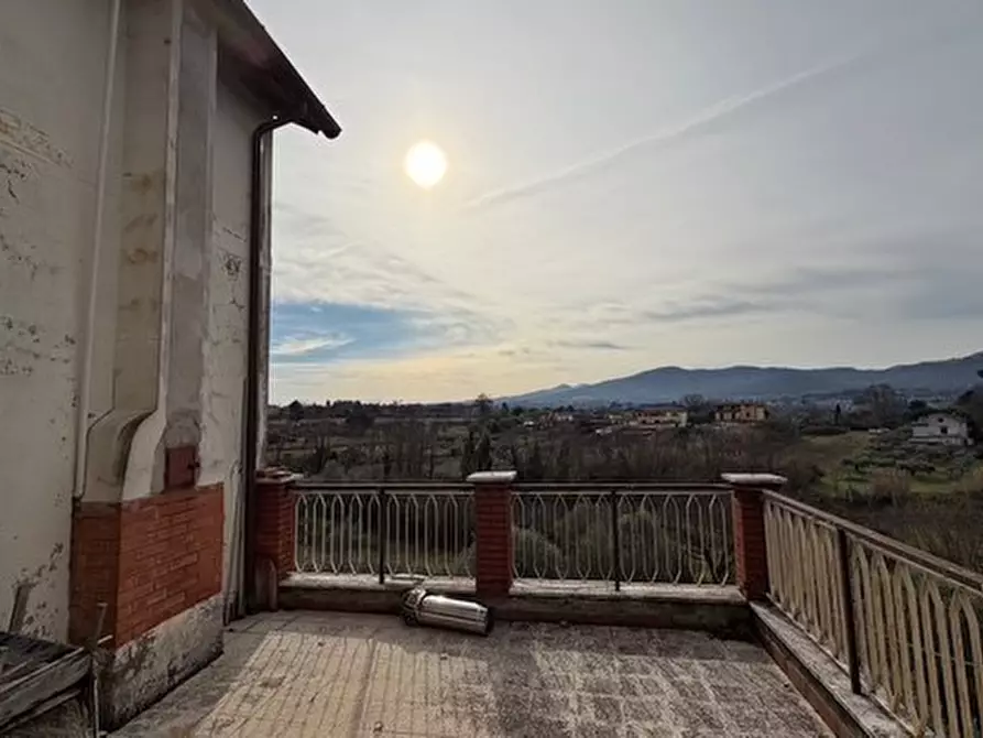 Immagine 4 di Villa in vendita  in via colle carnarolo 5 a Zagarolo