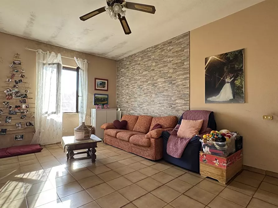 Immagine 1 di Casa bifamiliare in vendita  in via apollo 9 a Aprilia