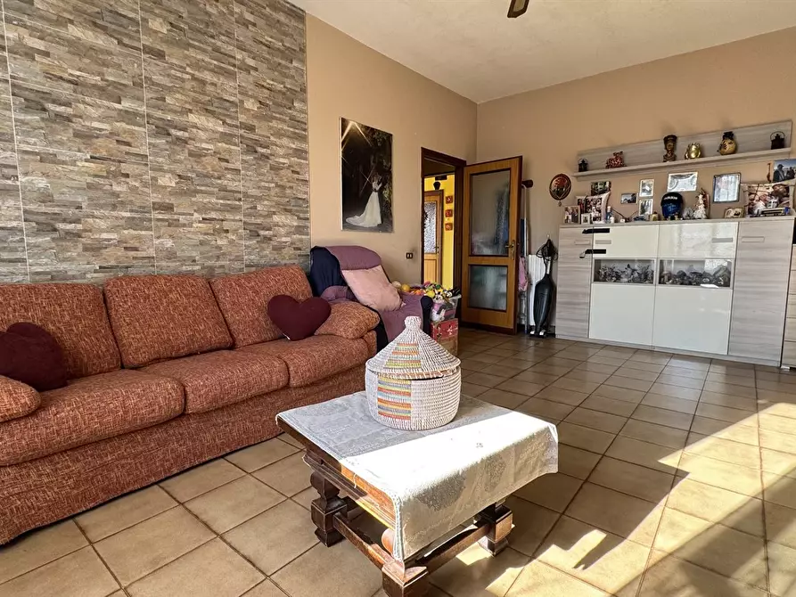 Immagine 1 di Casa bifamiliare in vendita  in via apollo 9 a Aprilia