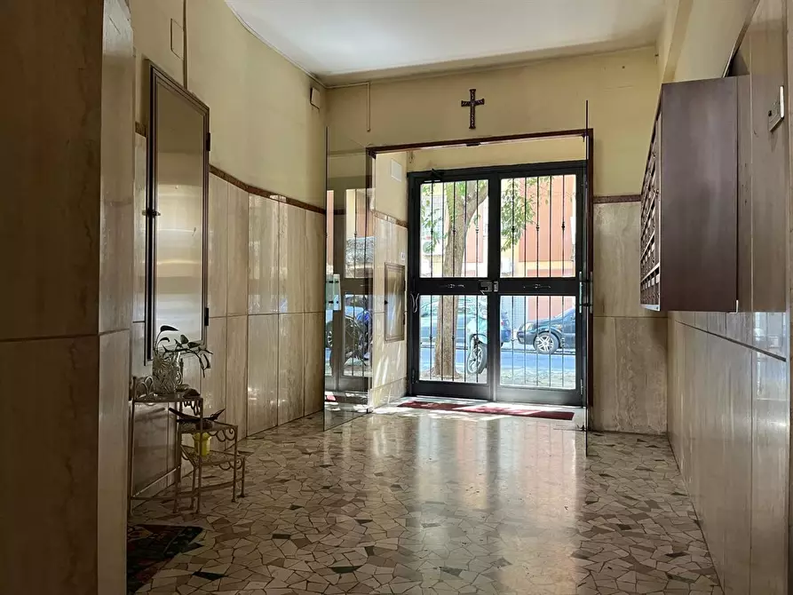 Immagine 4 di Appartamento in vendita  in Via Attilio Hortis 9 a Roma