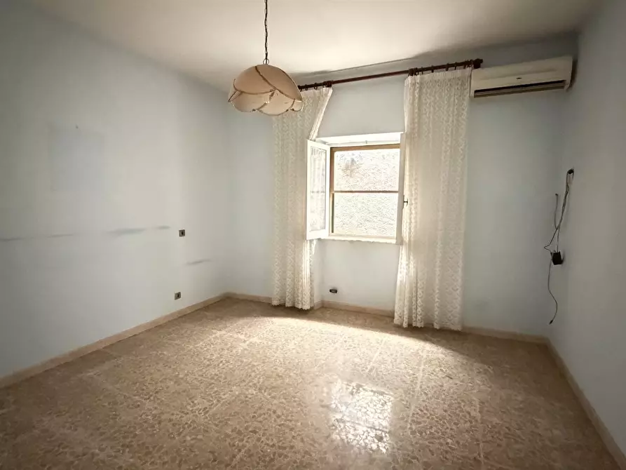 Immagine 2 di Appartamento in vendita  in Via Montagnano 180 a Albano Laziale