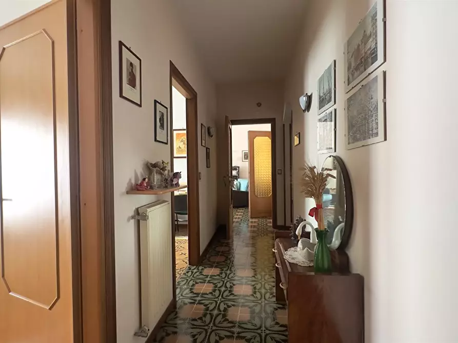 Immagine 5 di Appartamento in vendita  in Via Vascarelle 24 a Albano Laziale