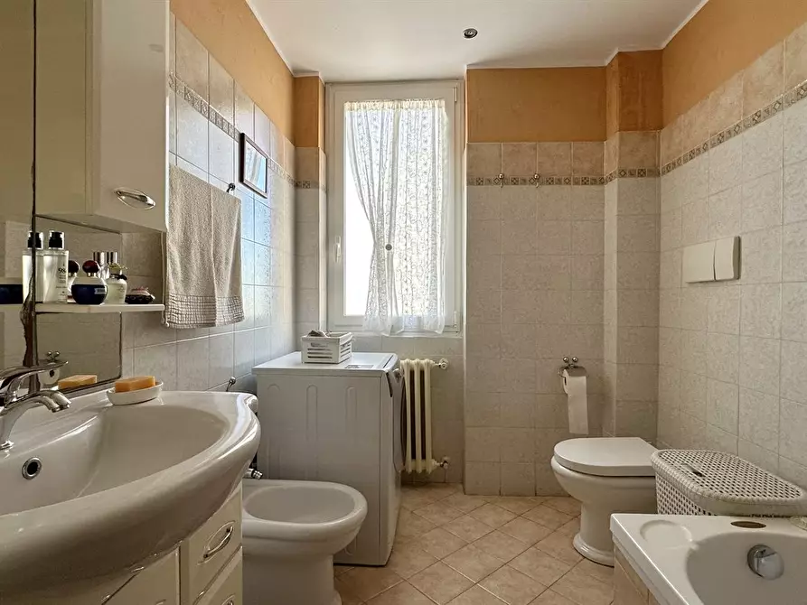 Immagine 4 di Appartamento in vendita  in Via dei Tulipani 40 a Albano Laziale