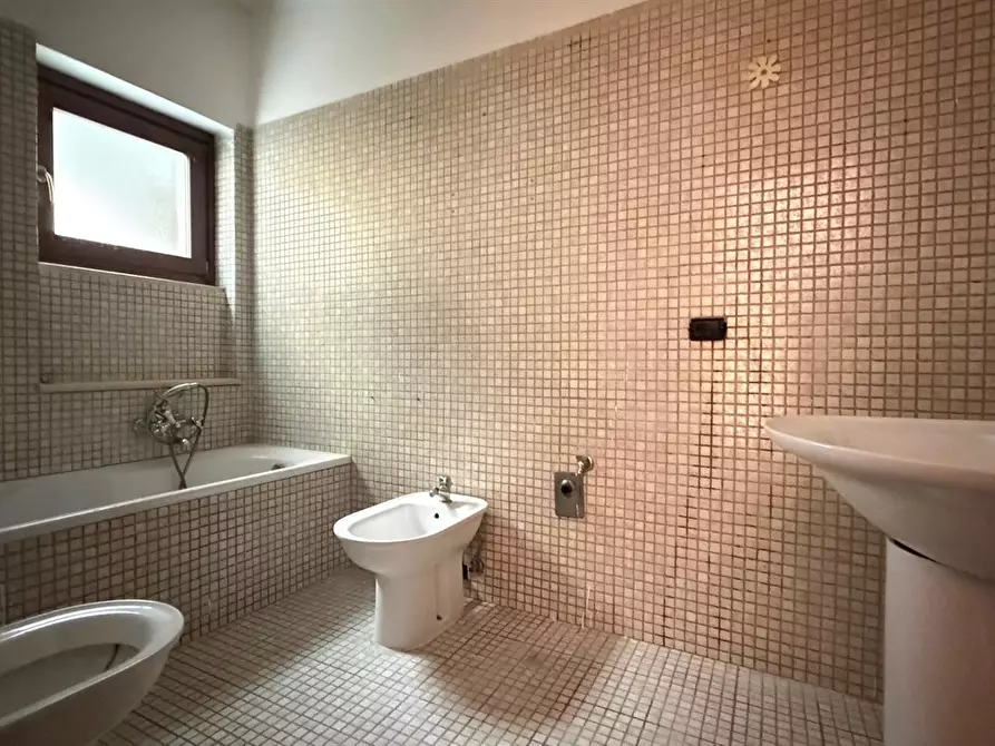 Immagine 9 di Appartamento in vendita  in via pratolungo 5x a Albano Laziale