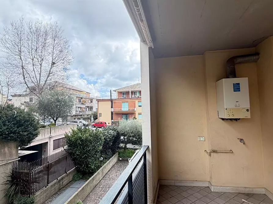 Immagine 5 di Appartamento in vendita  in via pratolungo 5x a Albano Laziale