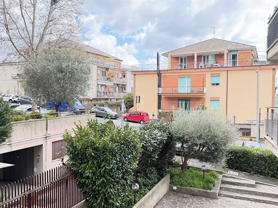 Immagine 4 di Appartamento in vendita  in via pratolungo 5x a Albano Laziale