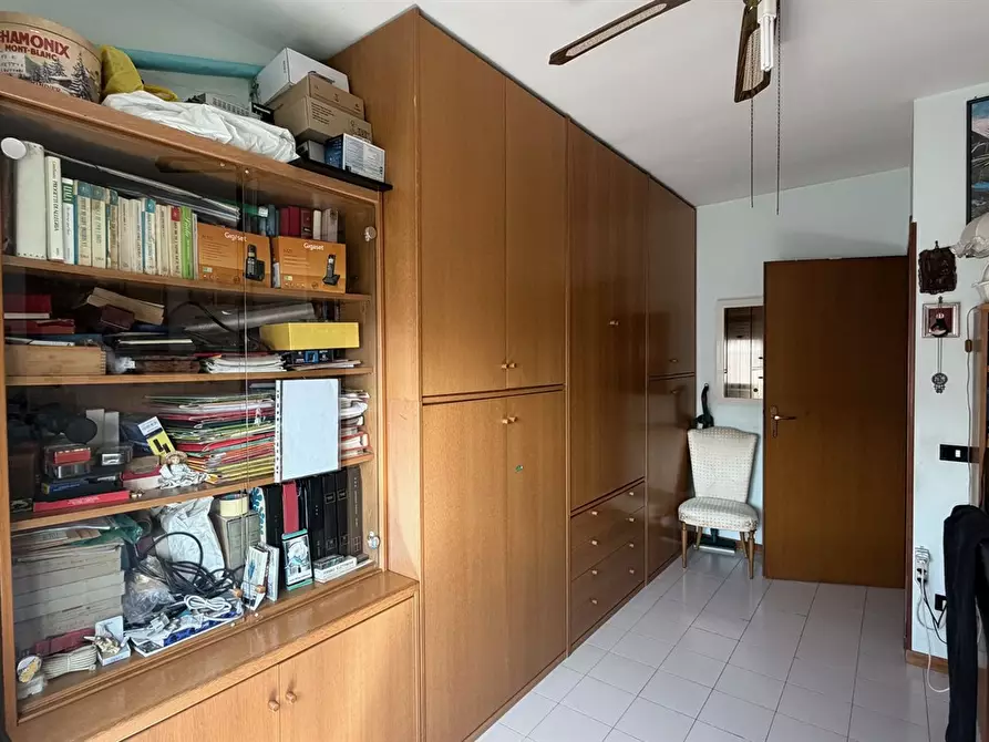 Immagine 2 di Appartamento in vendita  in piazza dietrich 17 a Albano Laziale