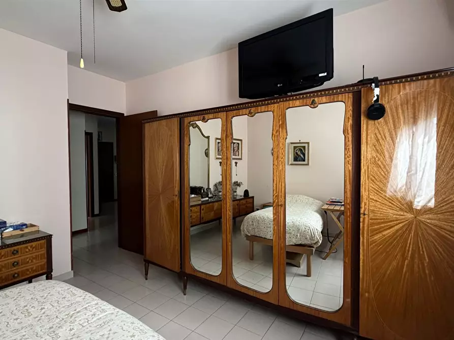 Immagine 7 di Appartamento in vendita  in piazza dietrich 17 a Albano Laziale