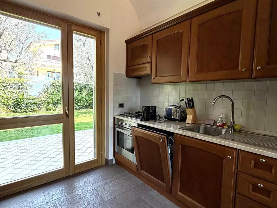 Immagine 6 di Casa bifamiliare in affitto  in Via Platone 14 a Albano Laziale