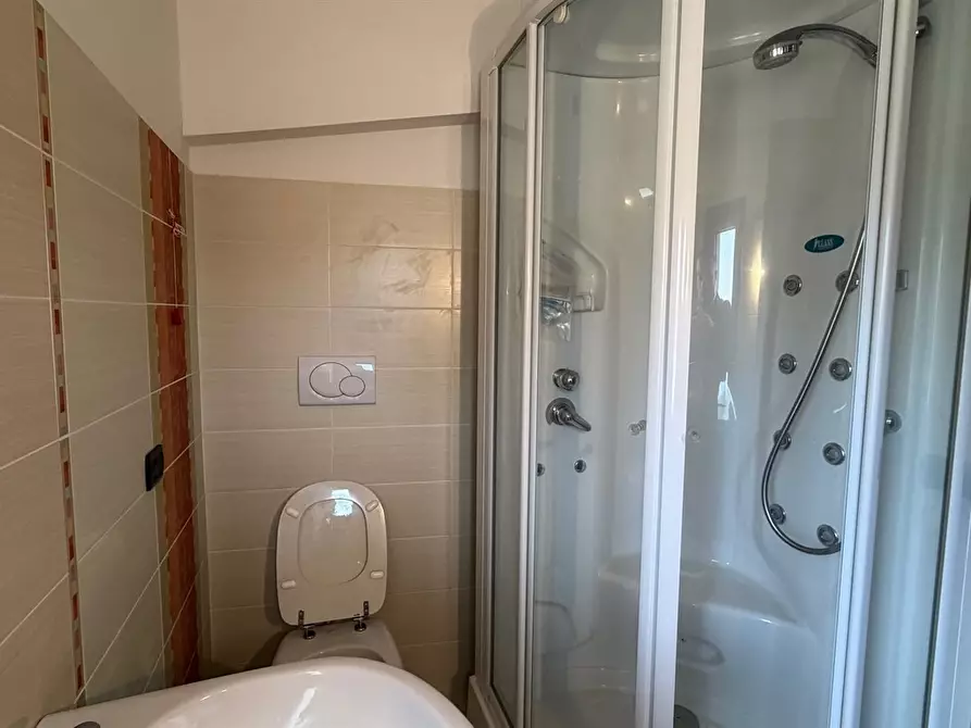 Immagine 7 di Casa quadrifamiliare in vendita  in VIA DEL CANCELLO 10 a Albano Laziale