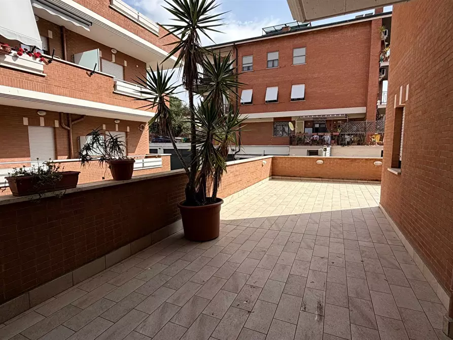 Immagine 3 di Appartamento in vendita  in via maroncelli 161 a Marino