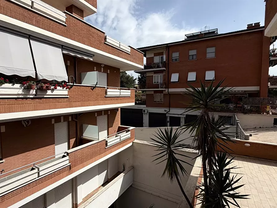 Immagine 6 di Appartamento in vendita  in via maroncelli 161 a Marino