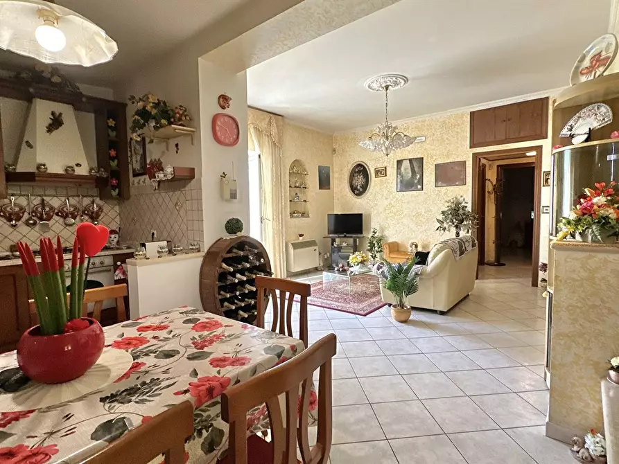 Immagine 6 di Casa semindipendente in vendita  in VICOLO DEGLI ORTI a Ariccia