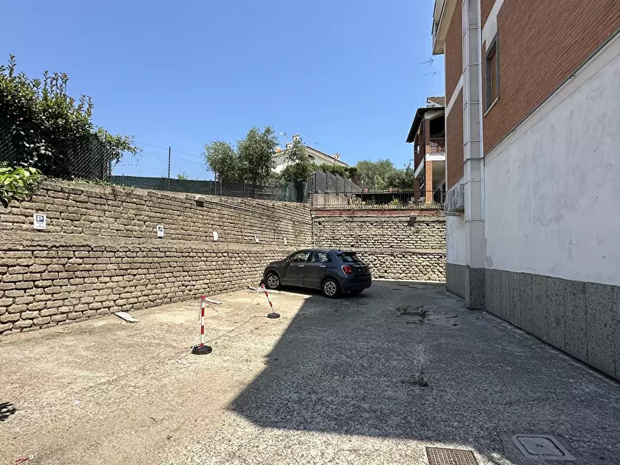 Immagine 8 di Appartamento in vendita  in VIA ITALIA a Albano Laziale