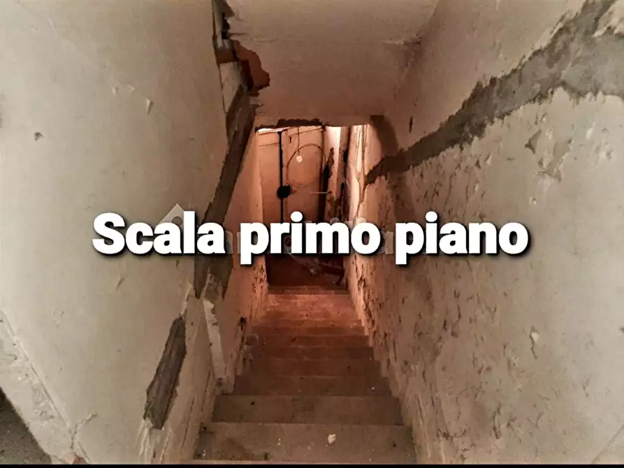 Immagine 1 di Appartamento in vendita  in Via San Pietro 15 a Velletri
