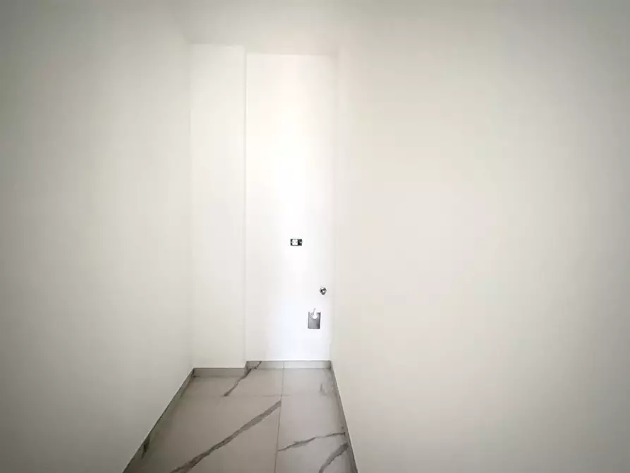 Immagine 3 di Appartamento in vendita  in via romania a Albano Laziale