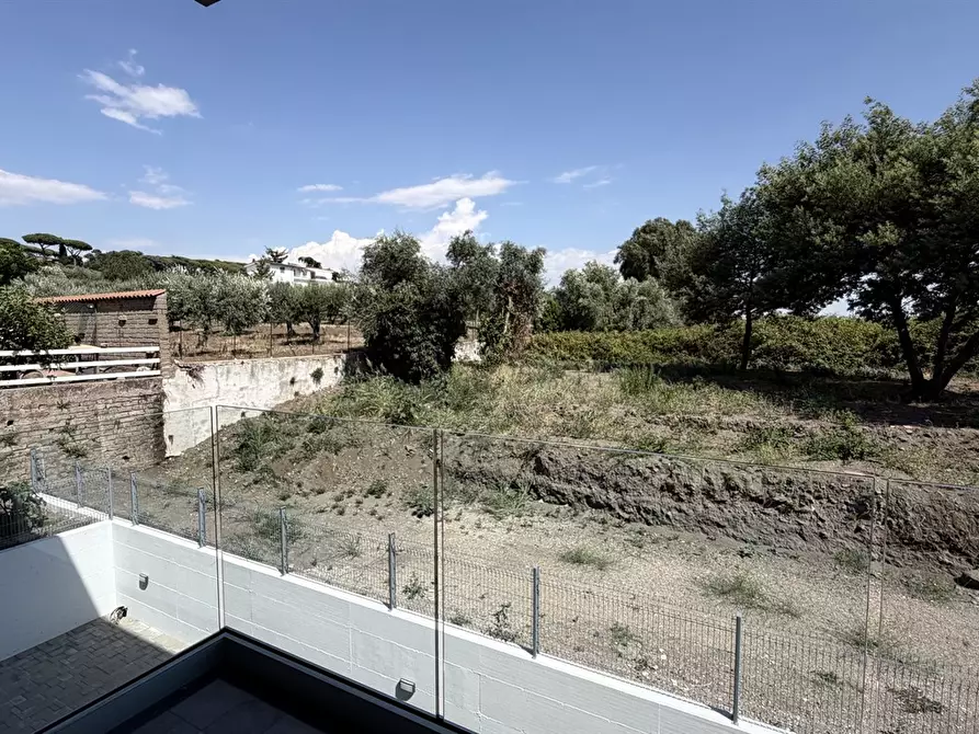 Immagine 1 di Appartamento in vendita  in via romania a Albano Laziale