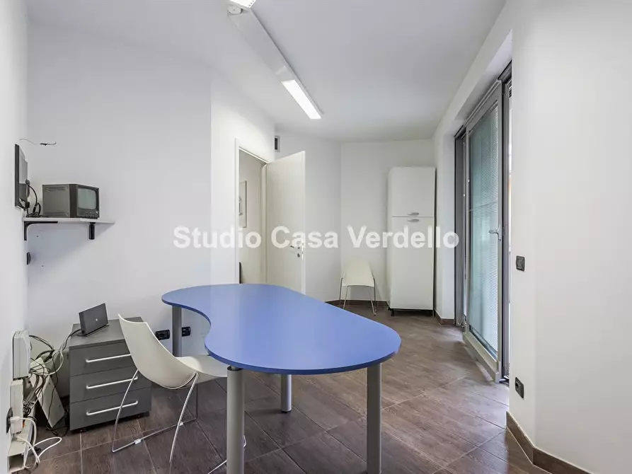 Immagine 9 di Ufficio in affitto  a Verdello