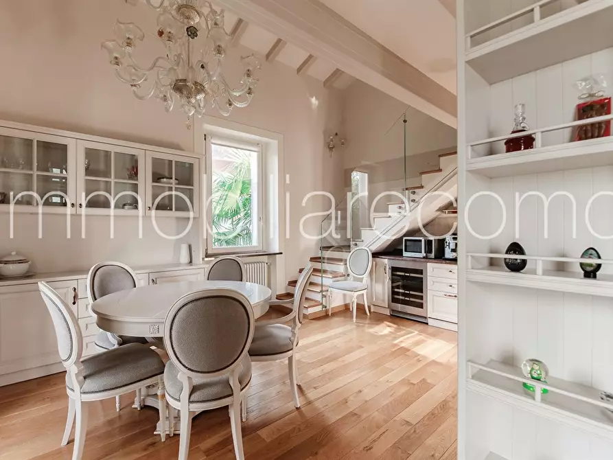 Immagine 2 di Appartamento in vendita  in Via Cardano a Como