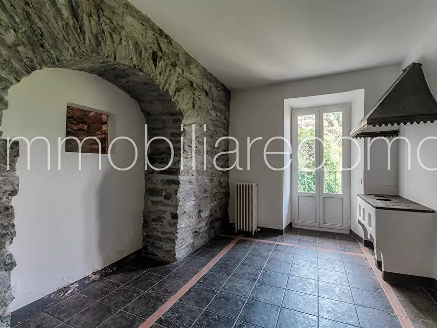 Immagine 4 di Appartamento in affitto  in Via Besana a Moltrasio